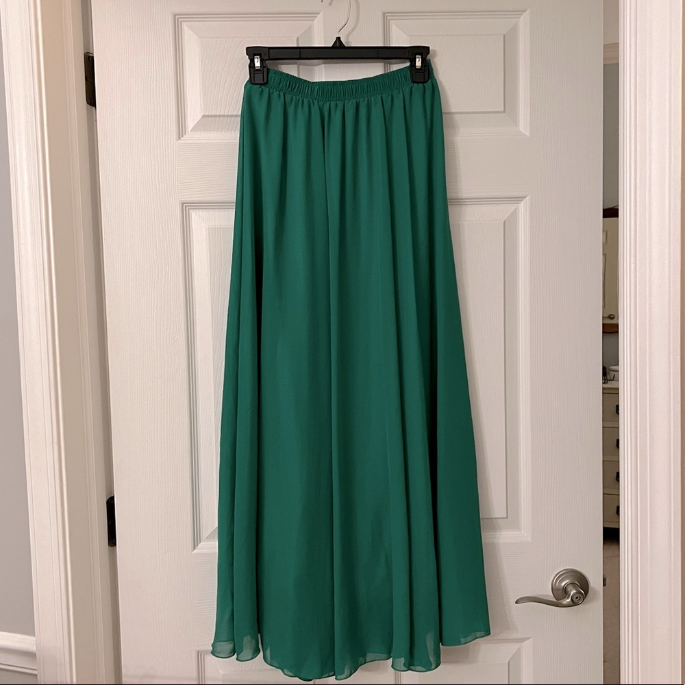 Flowy green maxi skirt